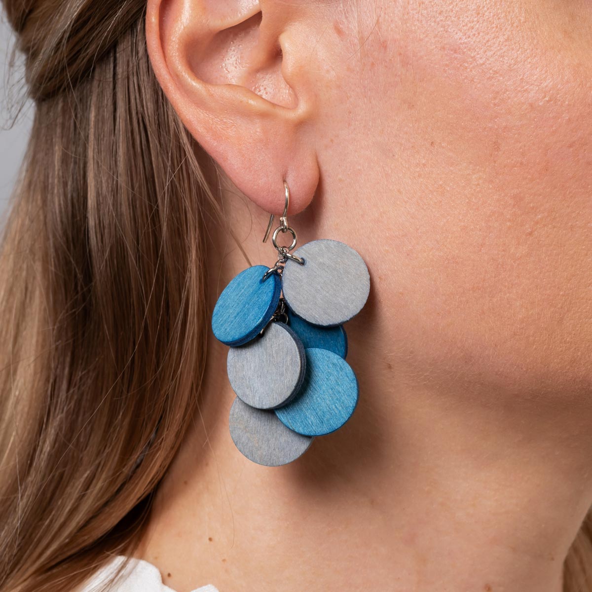 Juolukka earrings, blue