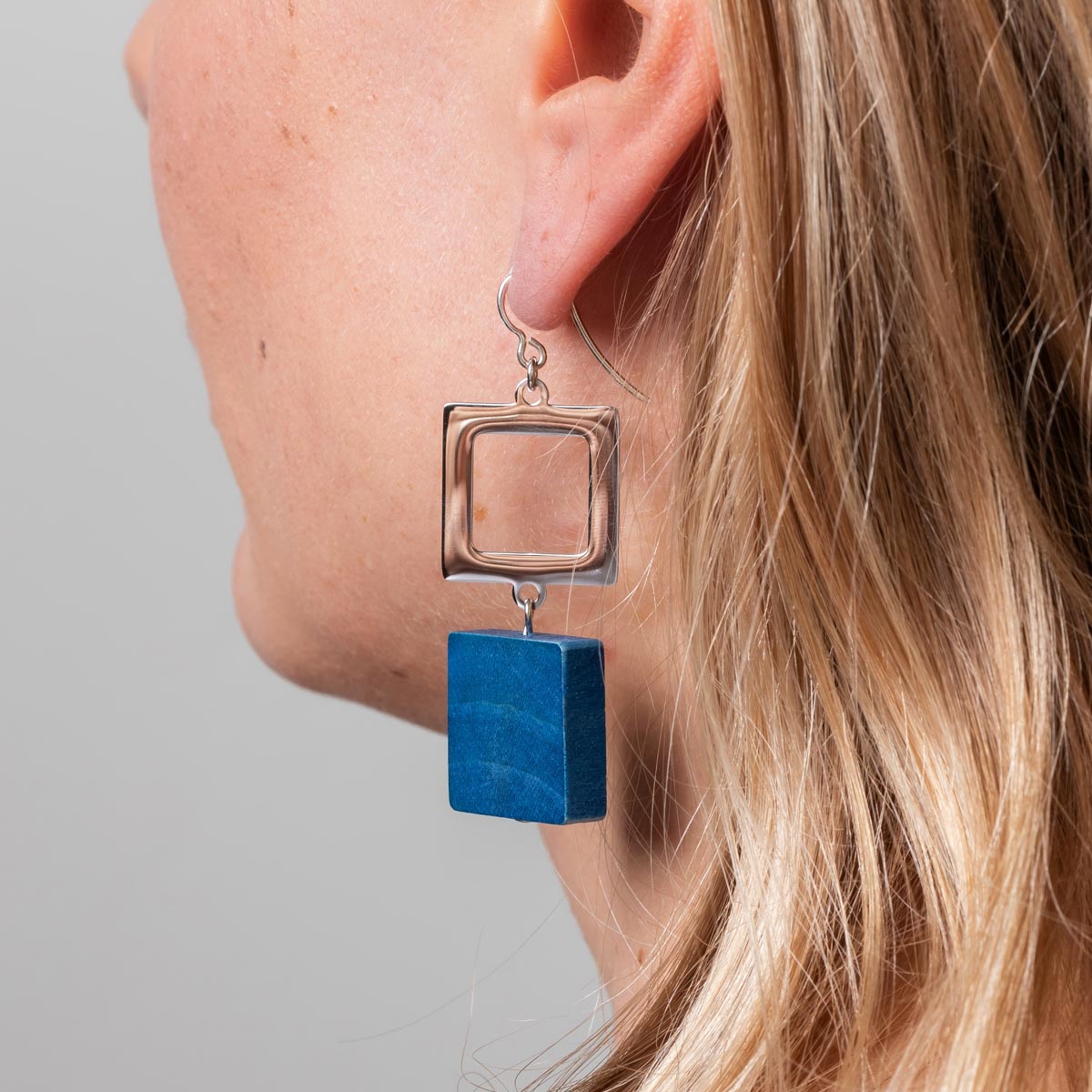 Adele earrings, blue