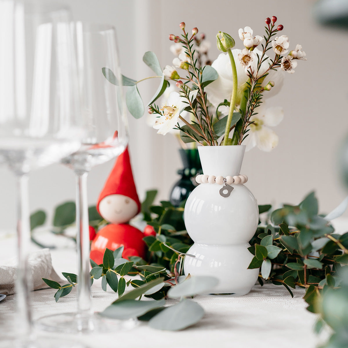 Kupla glass vase, white, 14 cm