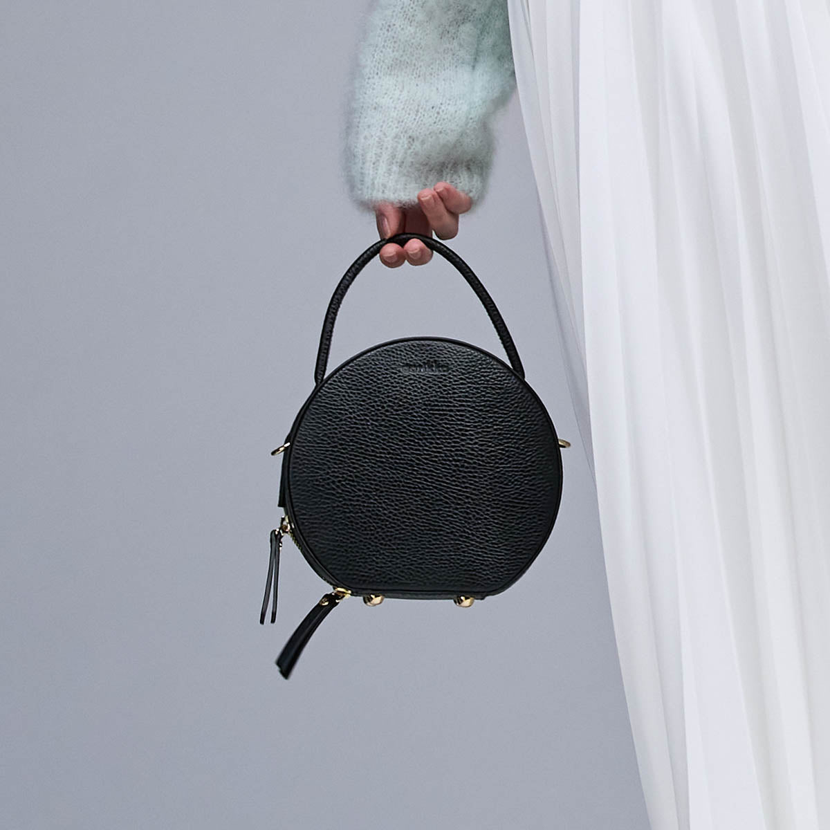 Olive shoulder bag, black