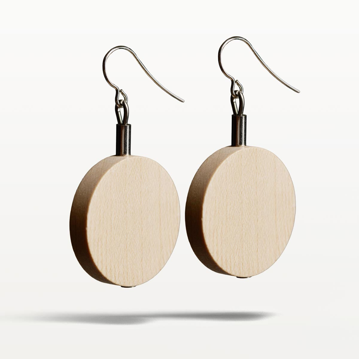 Seela earrings, varnished wood