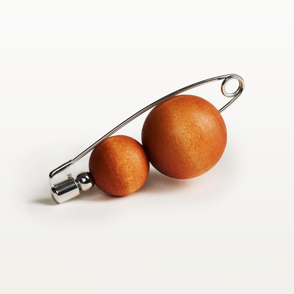 Olos brooch, orange