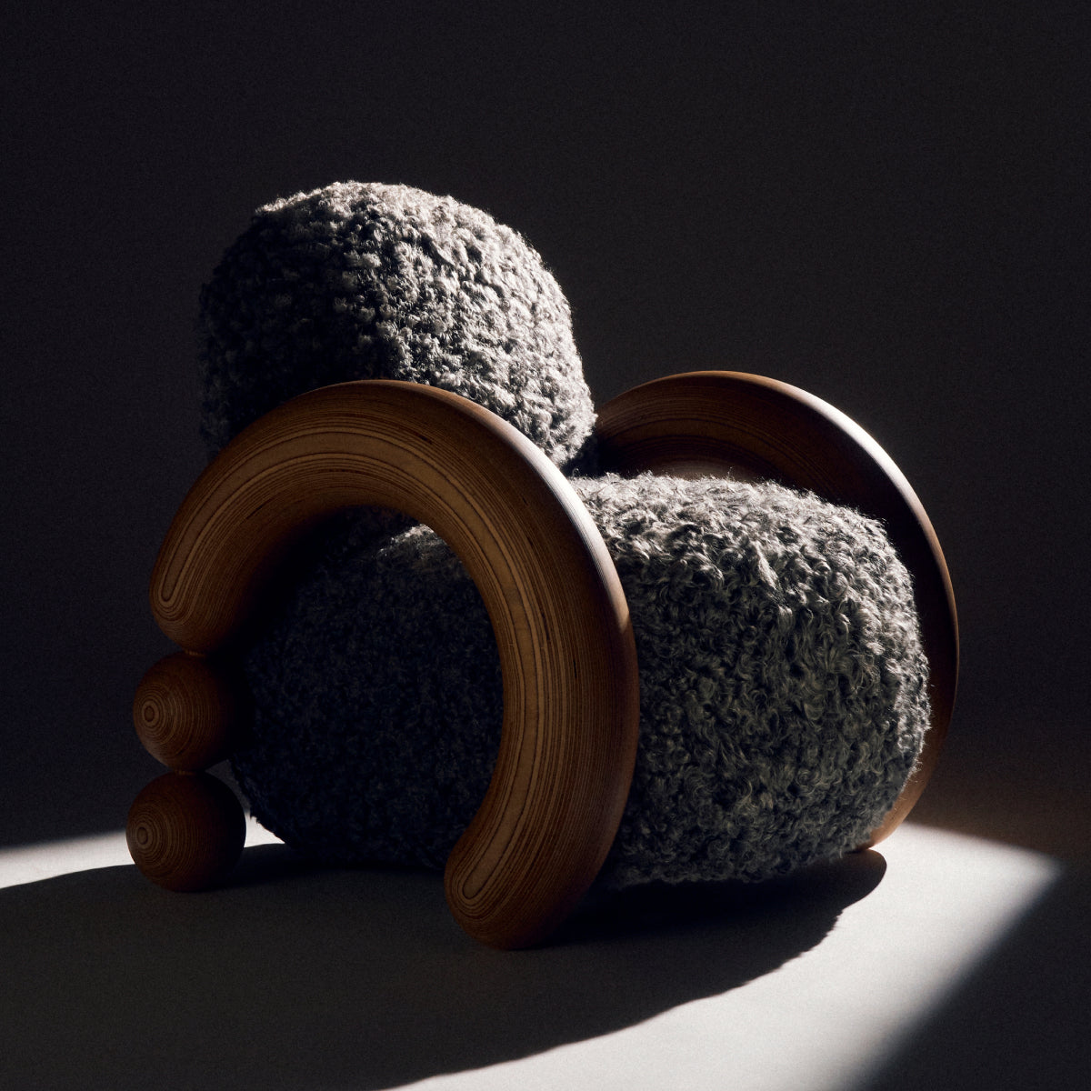 Ram lounge chair, Gotland sheepskin