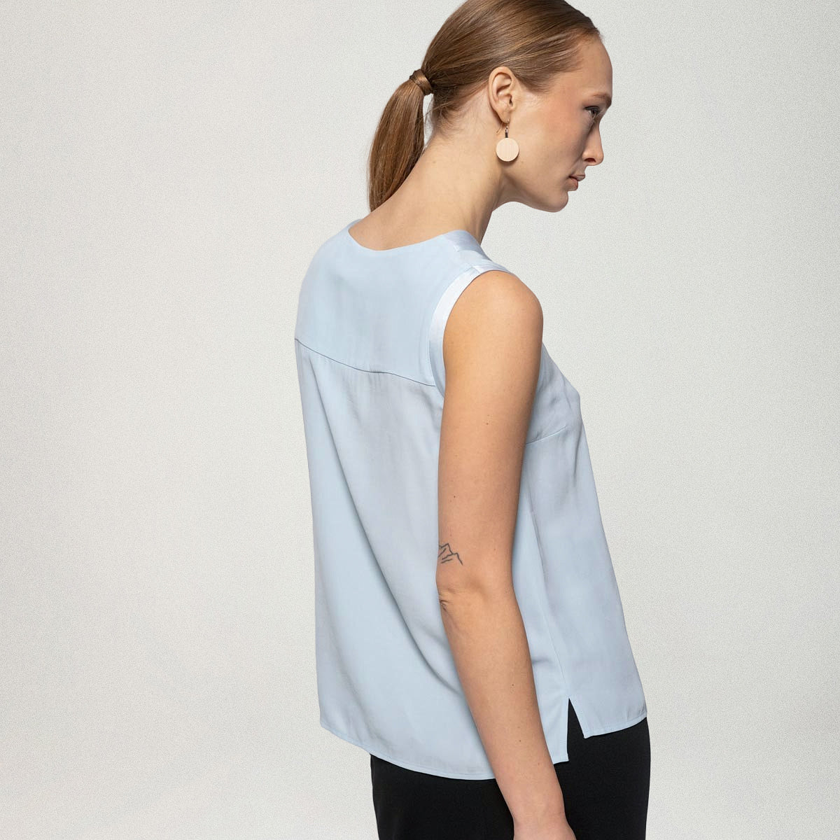 Solana top, light blue