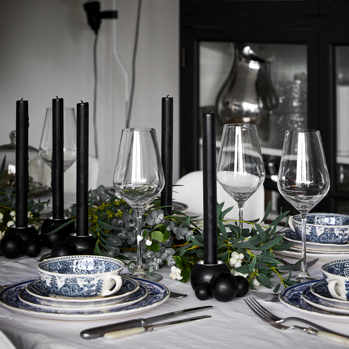 Kupla candleholder, black