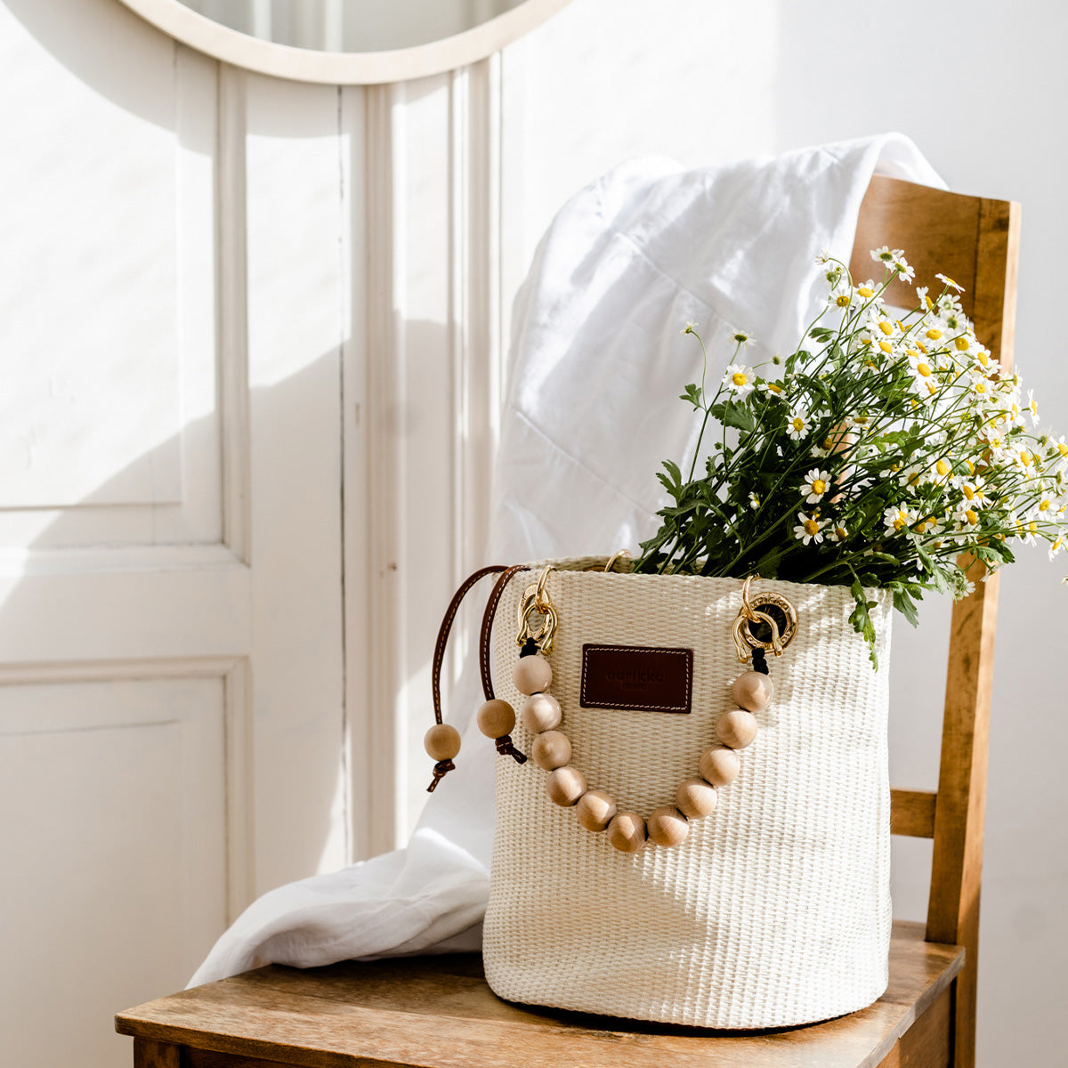 Laura basket bag, ecru and brown