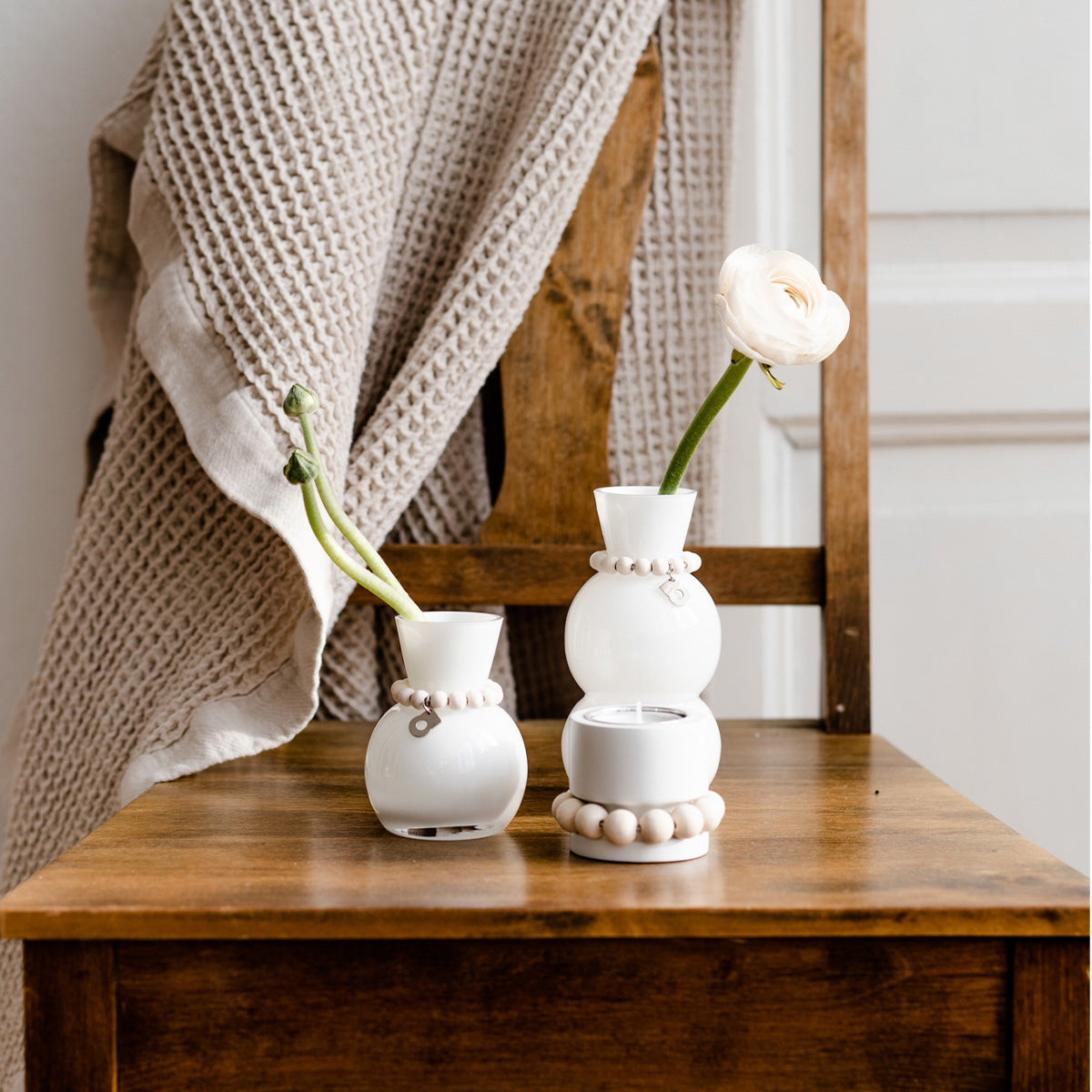 Kupla glass vase, white, 14 cm