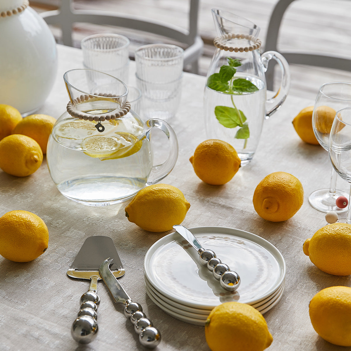 Kupla pitcher, round