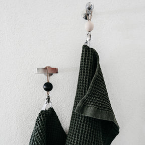 Pallo towel clip, black