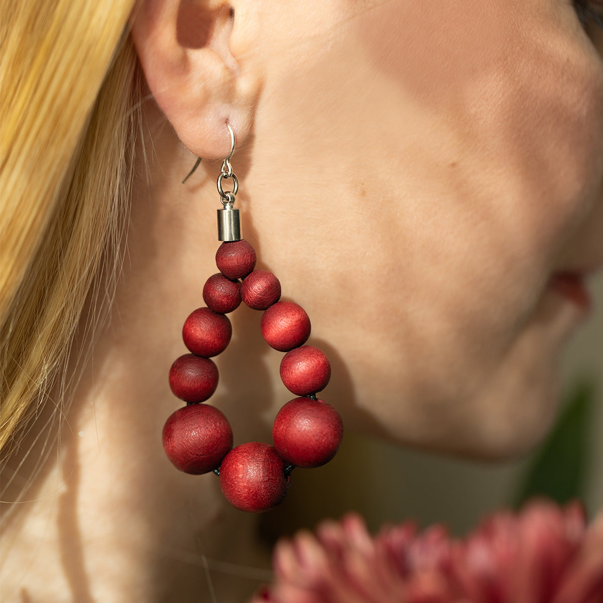 Supernova earrings, wine red