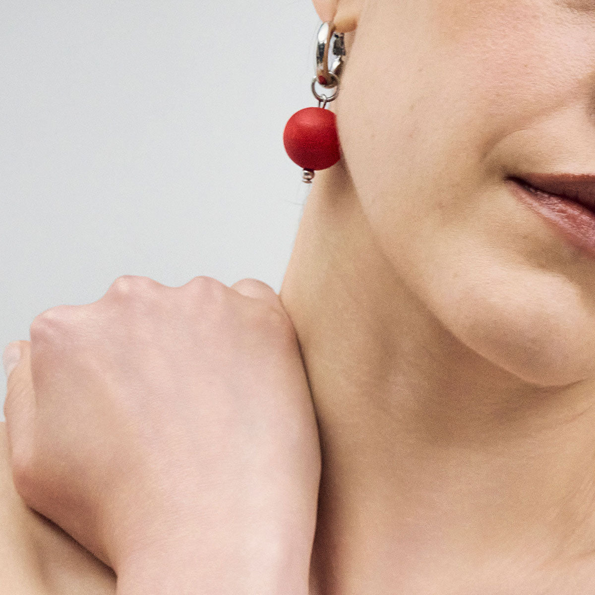 Valma earrings, red