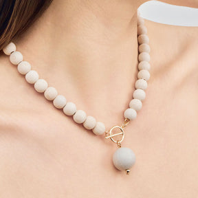 Valma necklace, ecru and gold