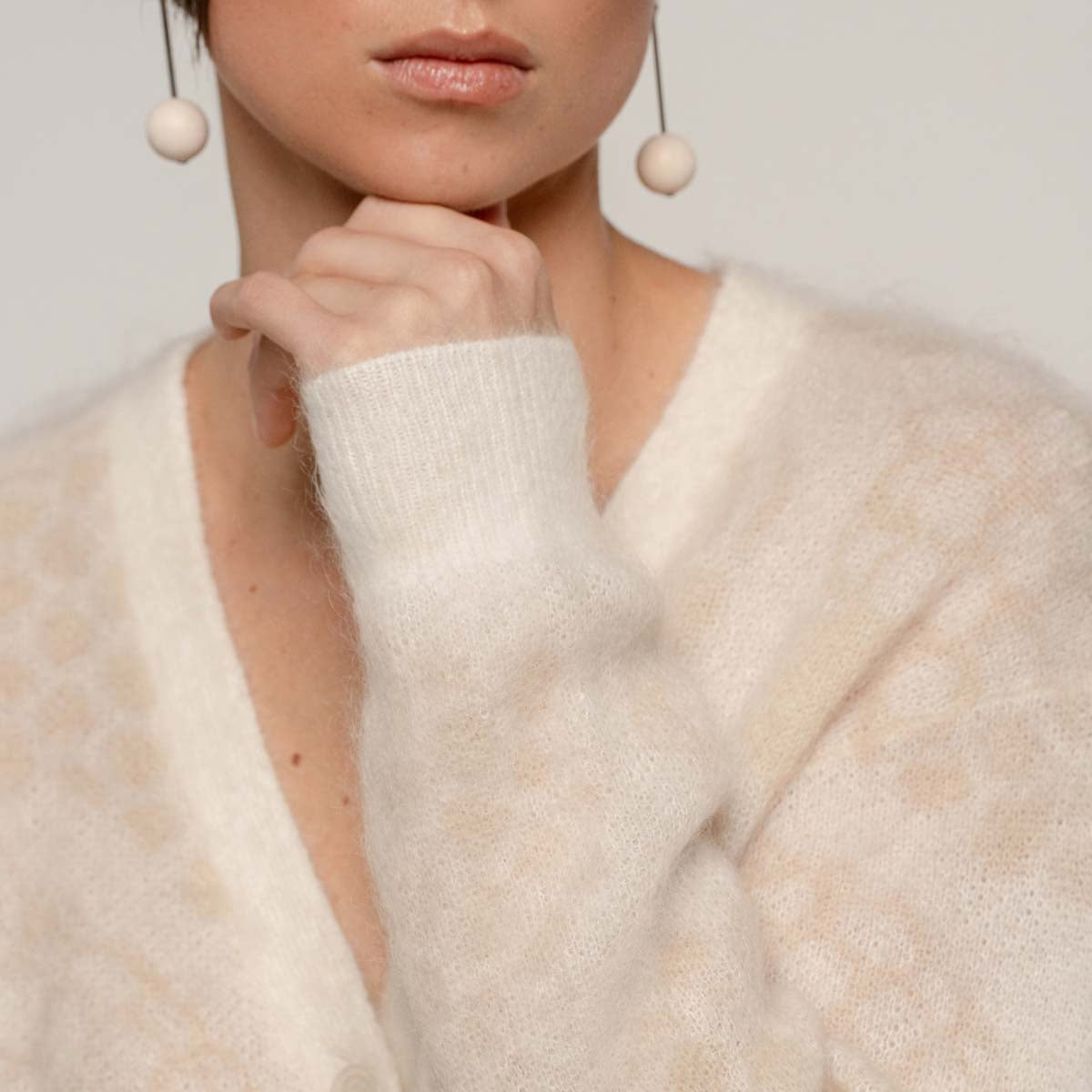Iiris cardigan, Pässi, natural white