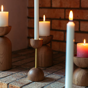 Duo candleholder, oak and gold, 19 cm