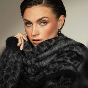 Elva scarf, Pässi, black