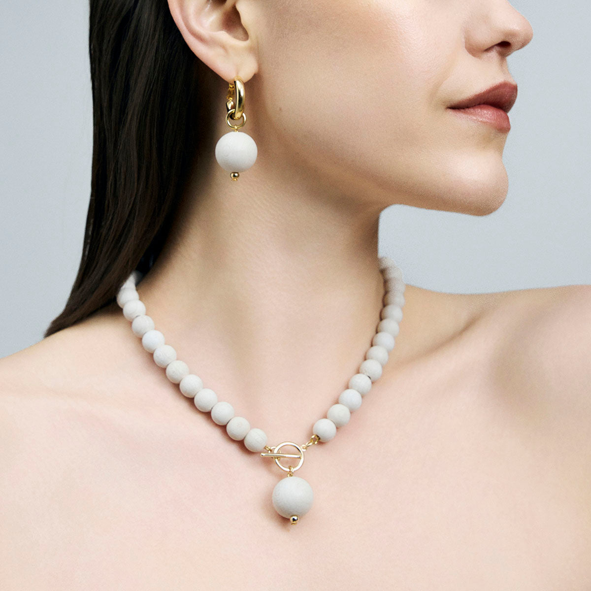 Valma necklace, ecru and gold