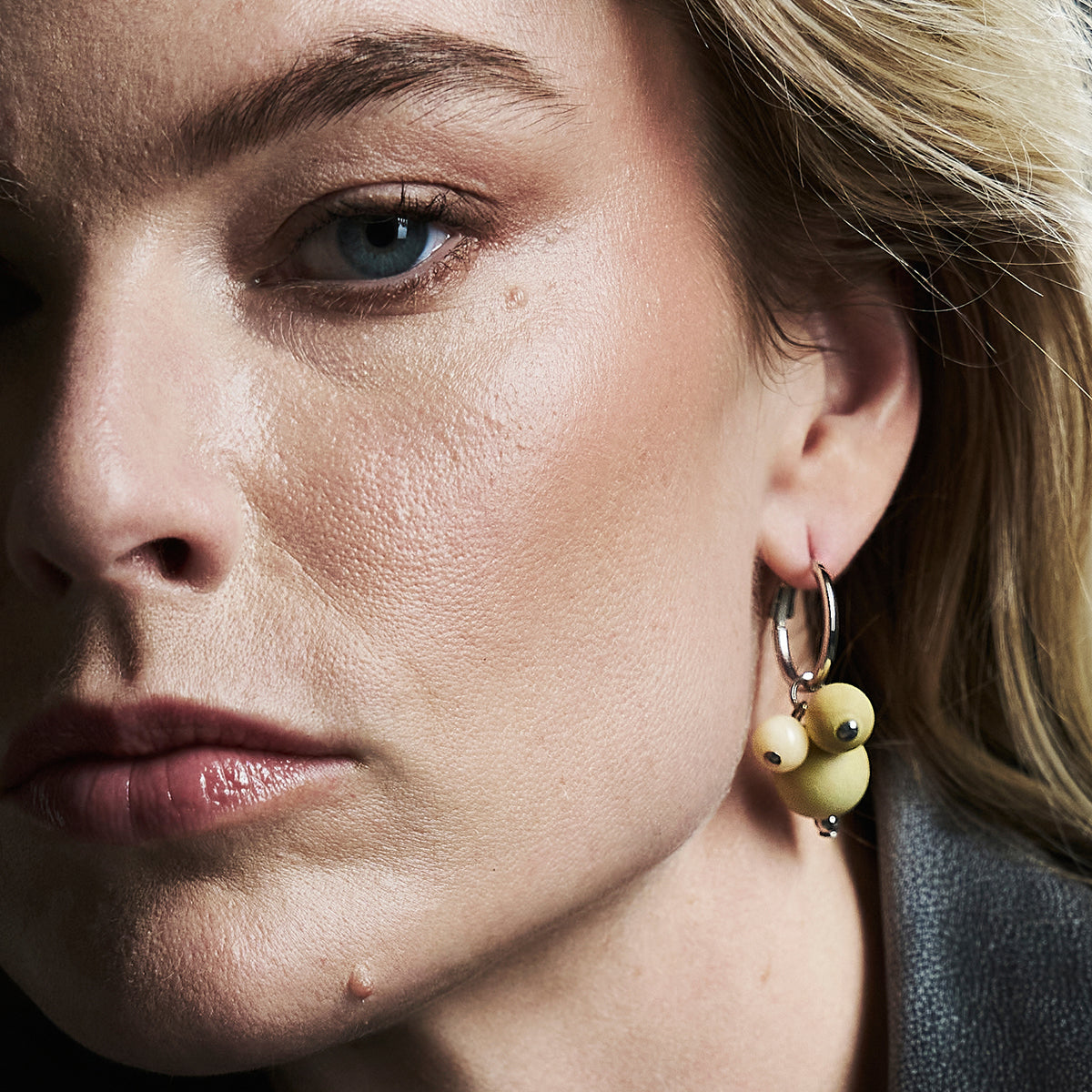 Lydia earrings, butter yellow