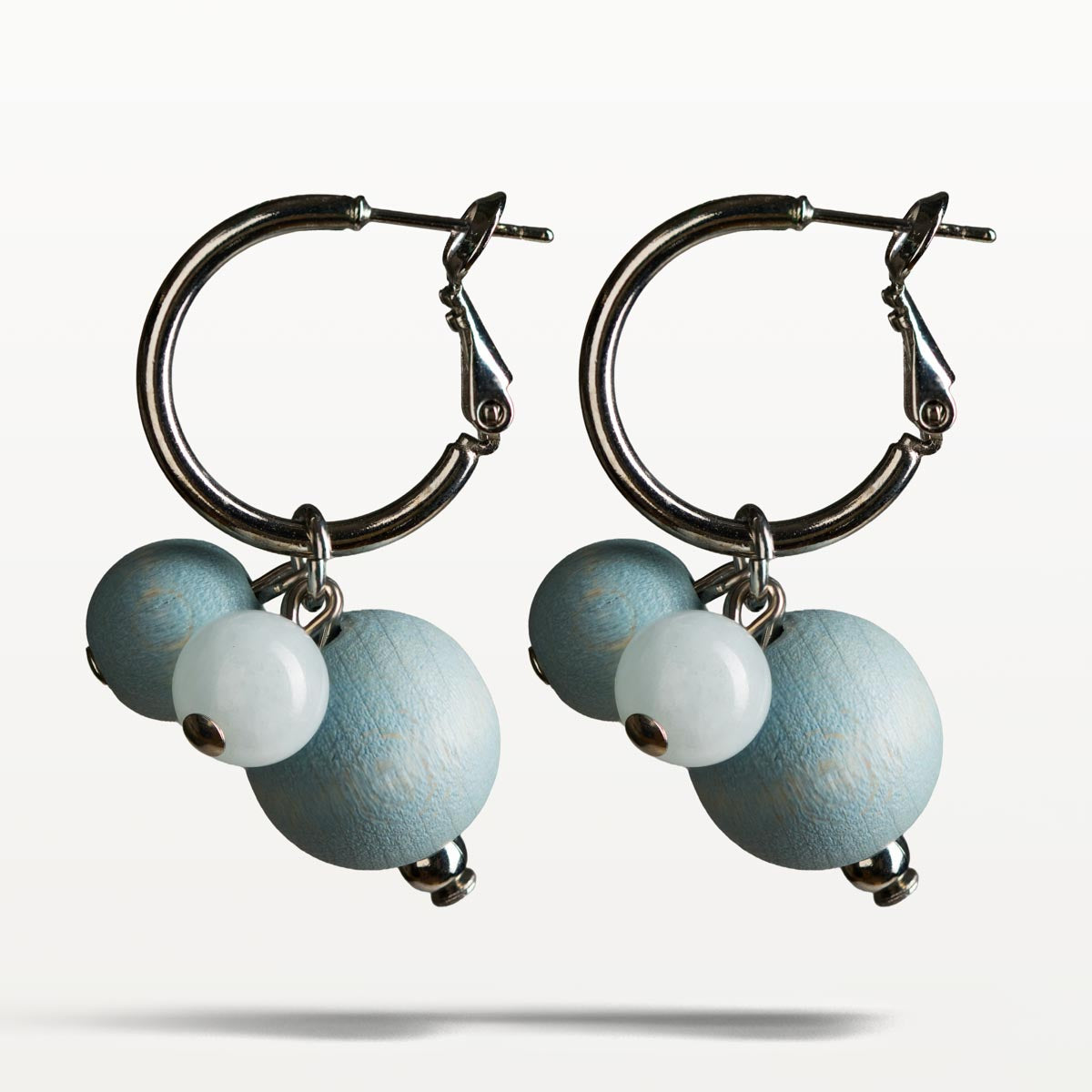 Lydia earrings, light blue