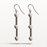Mila earrings, ecru