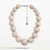 Olos necklace, varnished wood