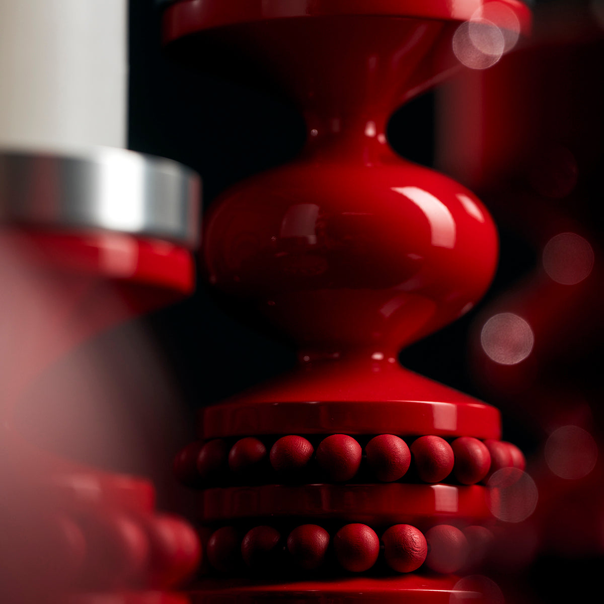 Keisarinna candleholder, red