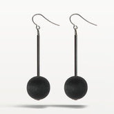 Elsa earrings, black