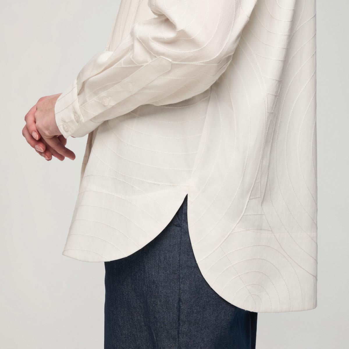 Leila blouse, Aallot, white