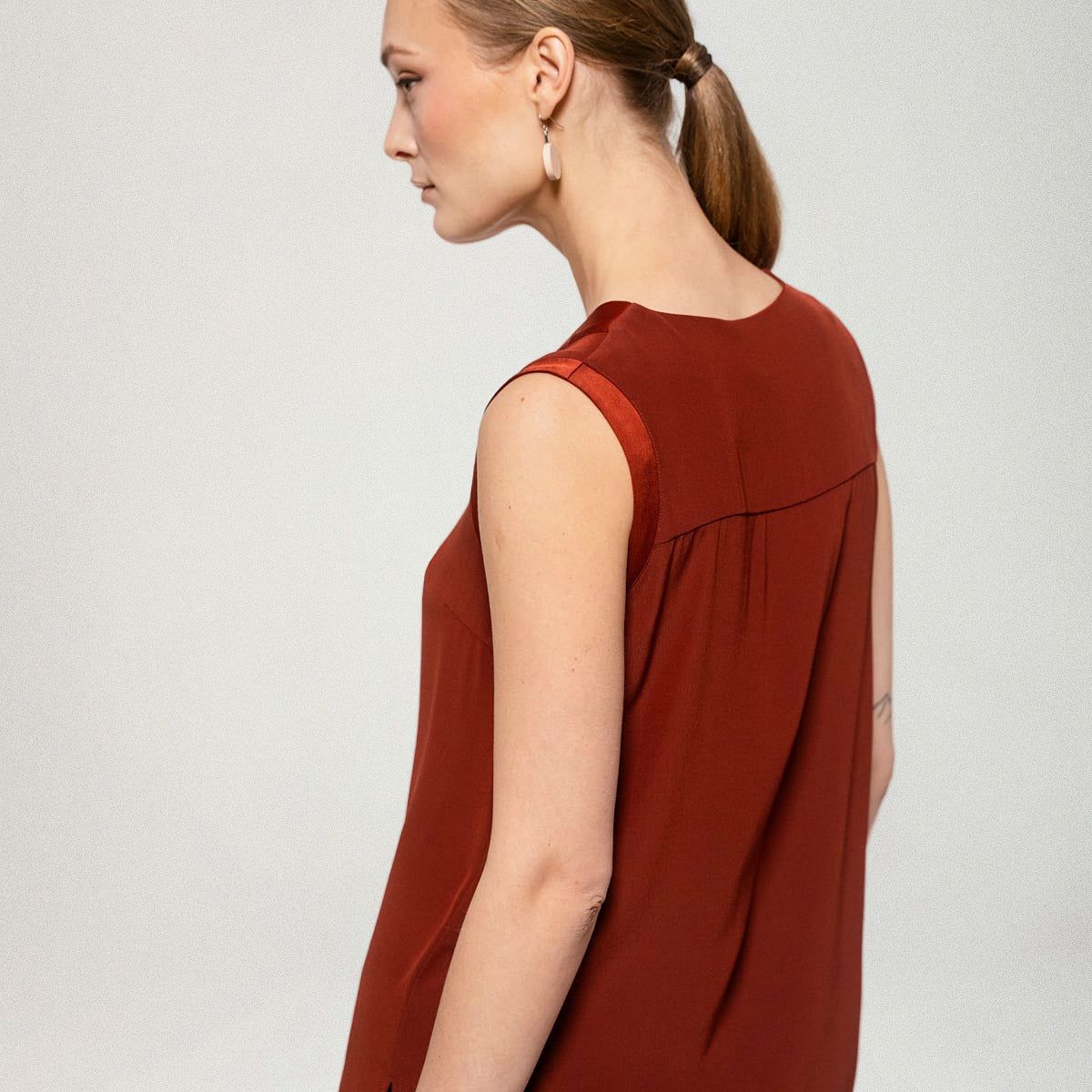 Solana top, dark copper