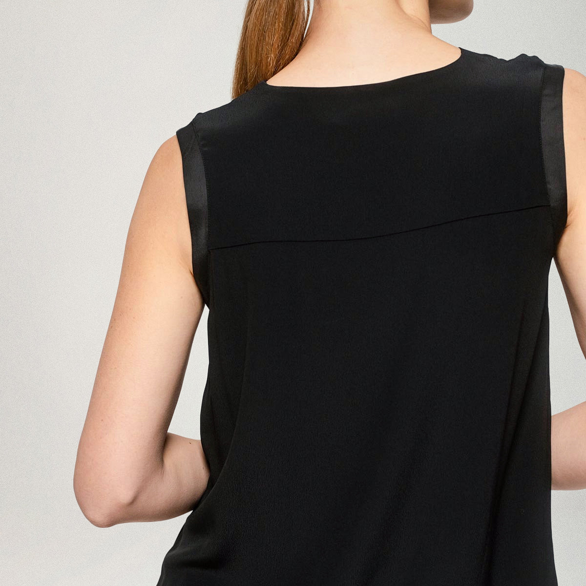 Solana top, charcoal