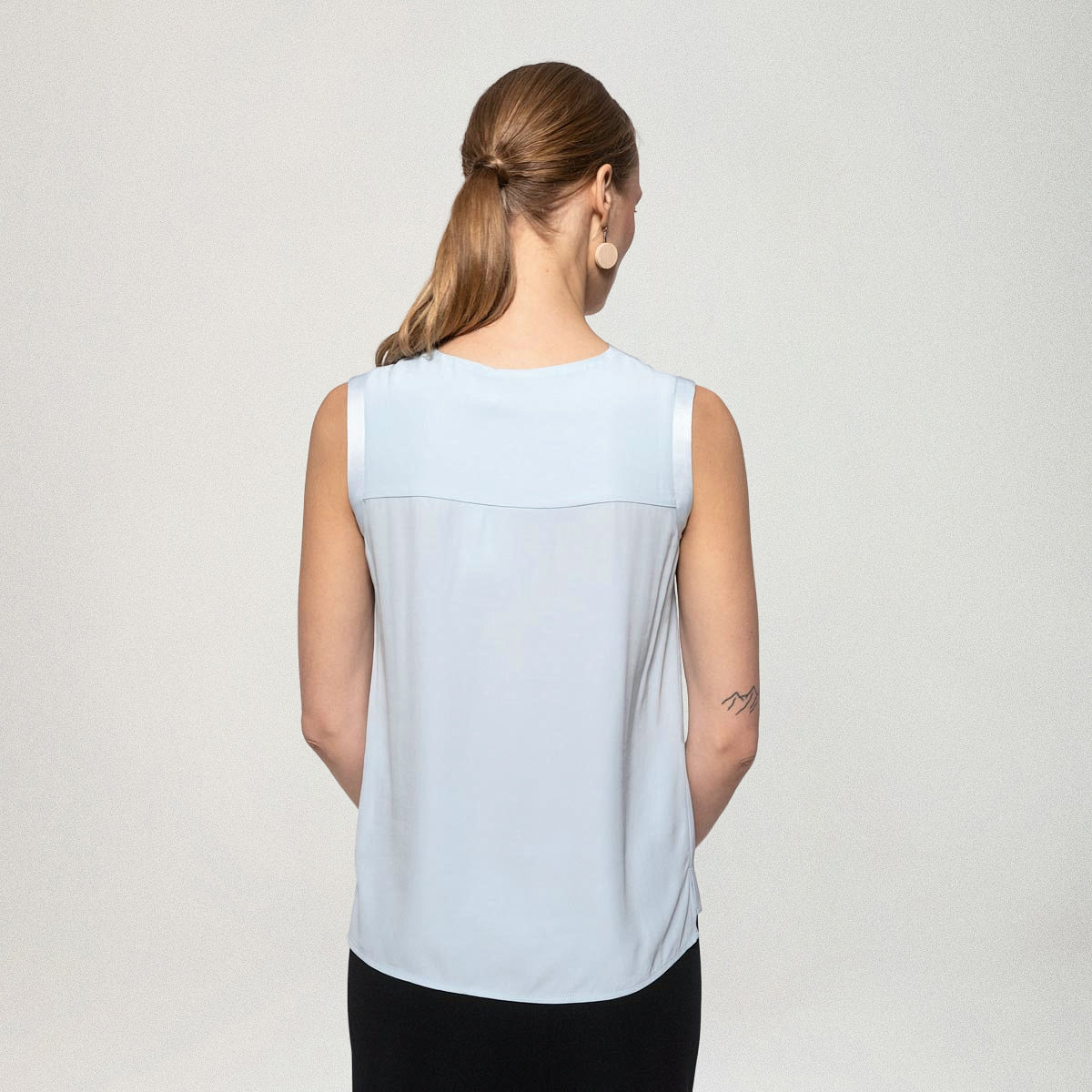 Solana top, light blue