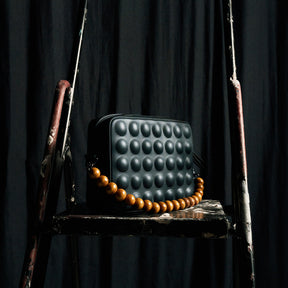 Pop shoulder bag Auri, black