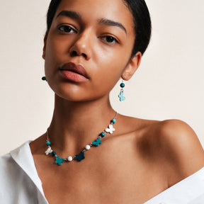 Sinisiipi necklace, shades of green and white