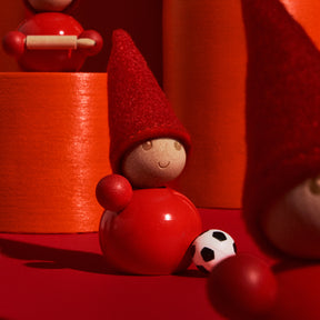 Elf Soccer Player, 9 cm