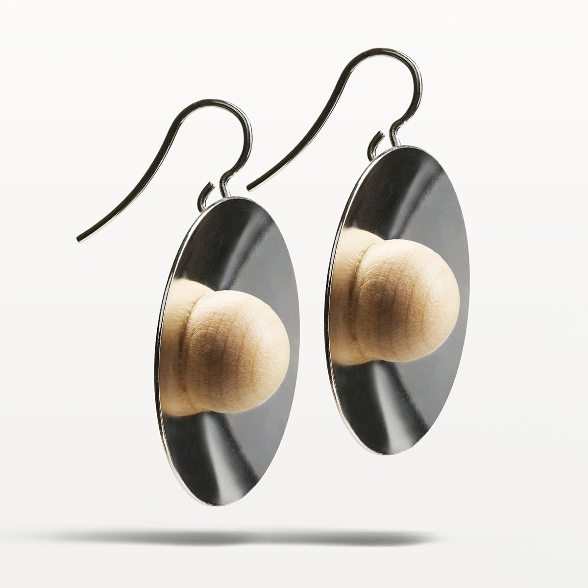 Ava earrings, hanging, varnished wood and silver