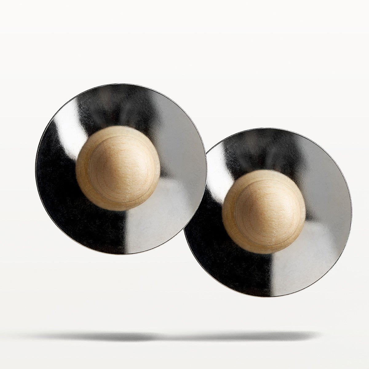 Ava earrings, hanging, varnished wood and silver