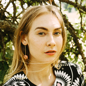 Elsa earrings, black