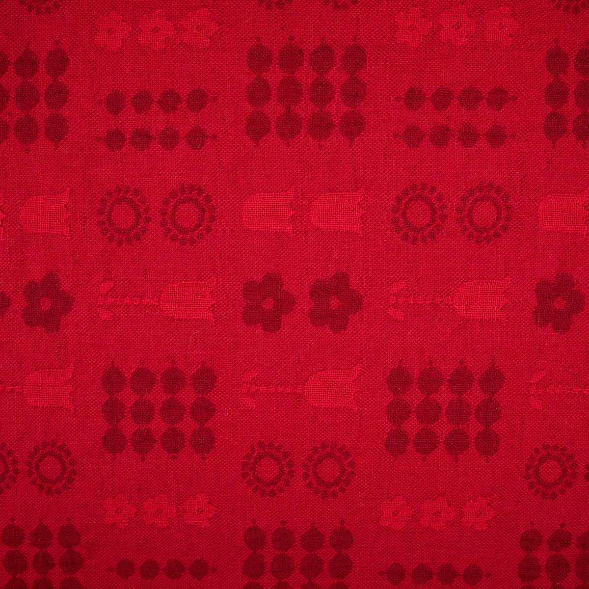 Helmi tablecloth, 140 x 250 cm, red