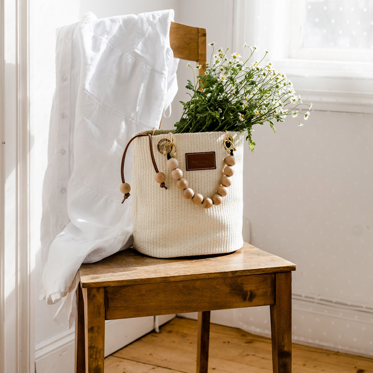 Laura basket bag, ecru and brown